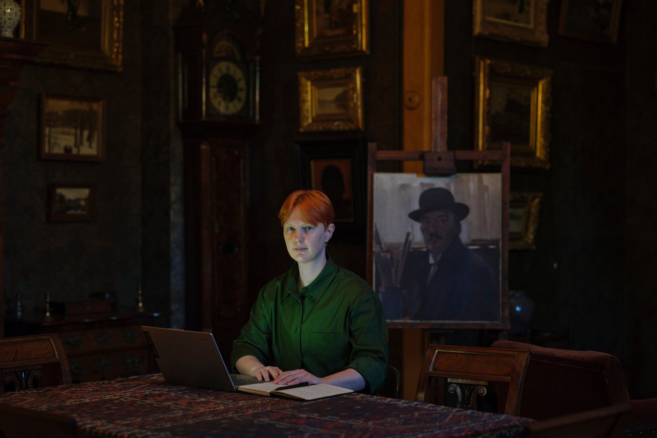Schrijver Falun Ellie Koos: ‘In mijn gezin was post de voorbode van een