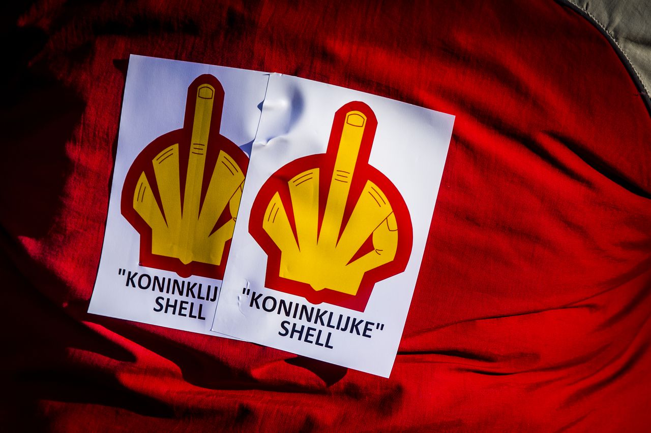 In stilte brak de Erasmus Universiteit met Shell - NRC