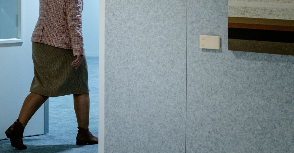 Wat Fabers asielwetten betekenen voor ongedocumenteerden