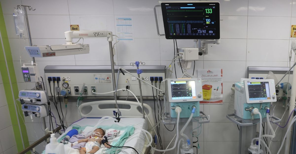 Waarom duizenden zieke kinderen in Gaza nog altijd wachten op zorg in het buitenland