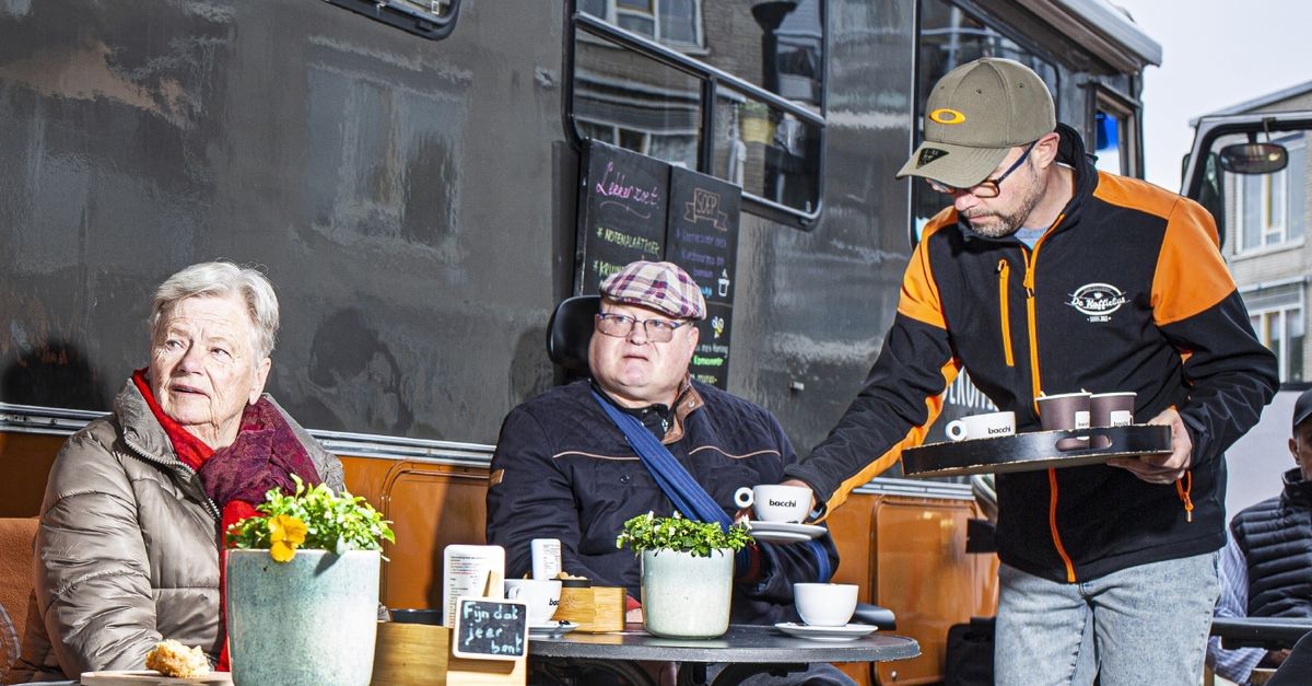 Een pleidooi voor het gesprekje over niks - NRC