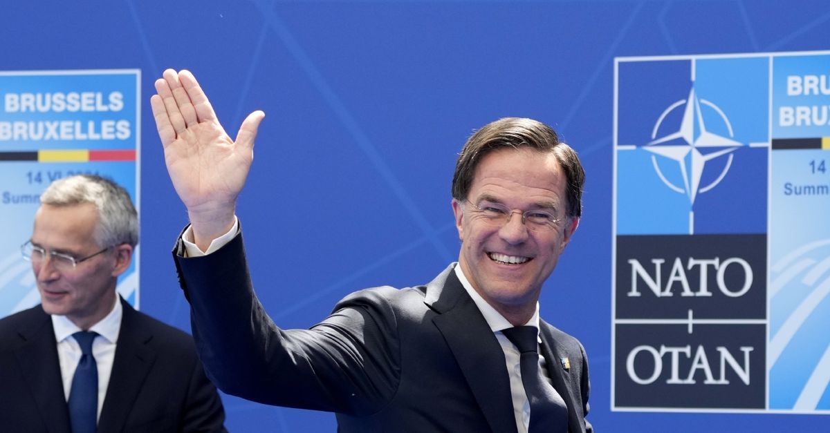 Hoe Mark Rutte zijn NAVO-baan veiligstelde - NRC