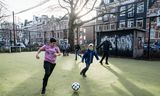 De voetbalkooi aan de Nicolaas Beetsstraat in Amsterdam Oud-West.