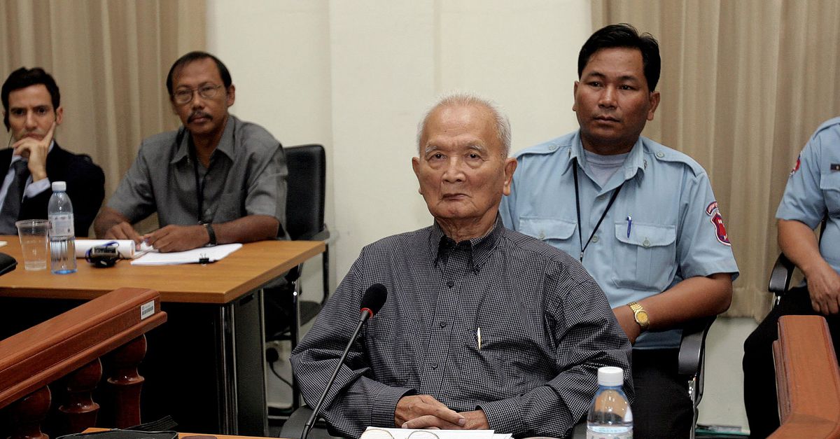 Nuon Chea rechterhand Cambodjaanse dictator Pol Pot overleden NRC