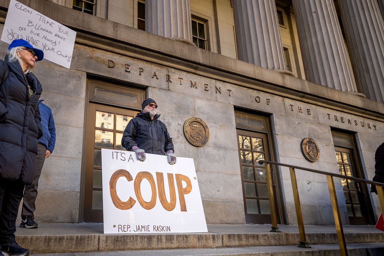 Wie vormen de stoottroepen die Elon Musk loslaat op Washington? - NRC