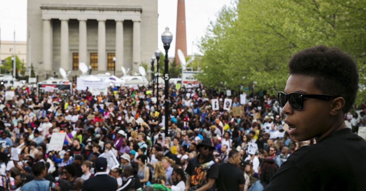 Duizenden inwoners Baltimore straat op voor ‘overwinningsrally’ - NRC