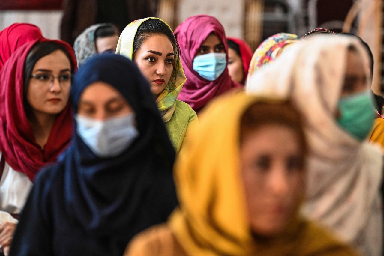Afghaanse vrouwen in Kabul begin augustus, tijdens een bijeenkomst over mensenrechten.