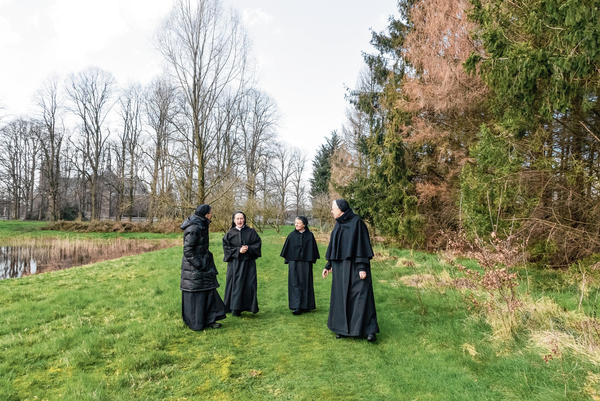 Een kijkje in het kloosterleven - NRC