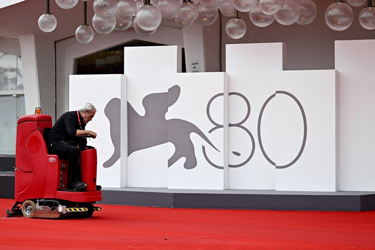 Geen Bradley Cooper bij het filmfestival in Venetië, Woody Allen, elders persona non grata, is er wél 