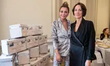 De nieuwe topvrouw van HEMA Saska Egas Reparaz (rechts) met mode-ondernemer Olcay Gulsen in 2018.  