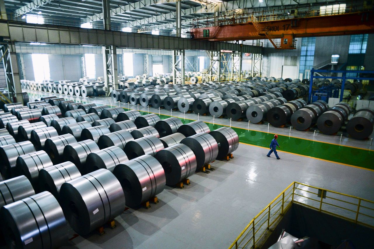 Staalfabriek in Handan, China. China is de grootste staalproducent ter wereld, maar behoort niet tot de toptien staalleveranciers aan de VS.