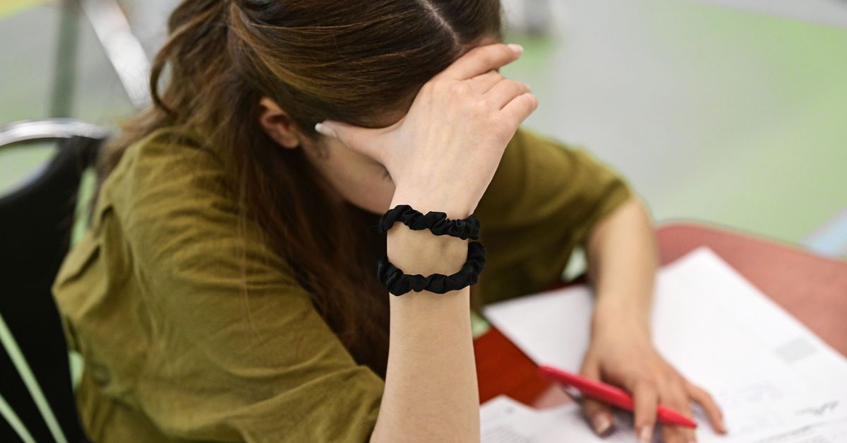 Studentenorganisatie is kritisch over scholen die examens, tentamens en verplichte lessen door laten gaan ondanks code rood