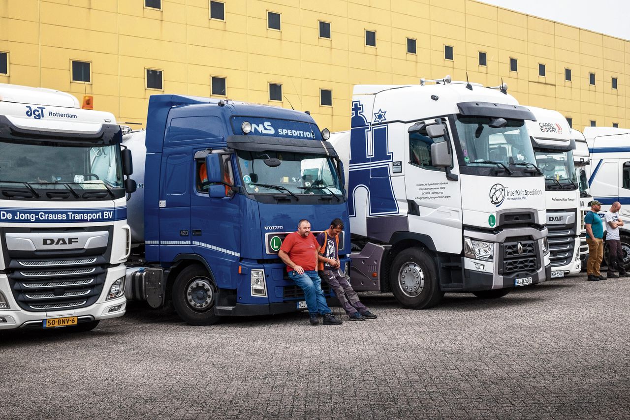 In de nieuwe cao voor vrachtwagenchauffeurs zijn de bonden dit jaar akkoord gegaan met een nullijn.