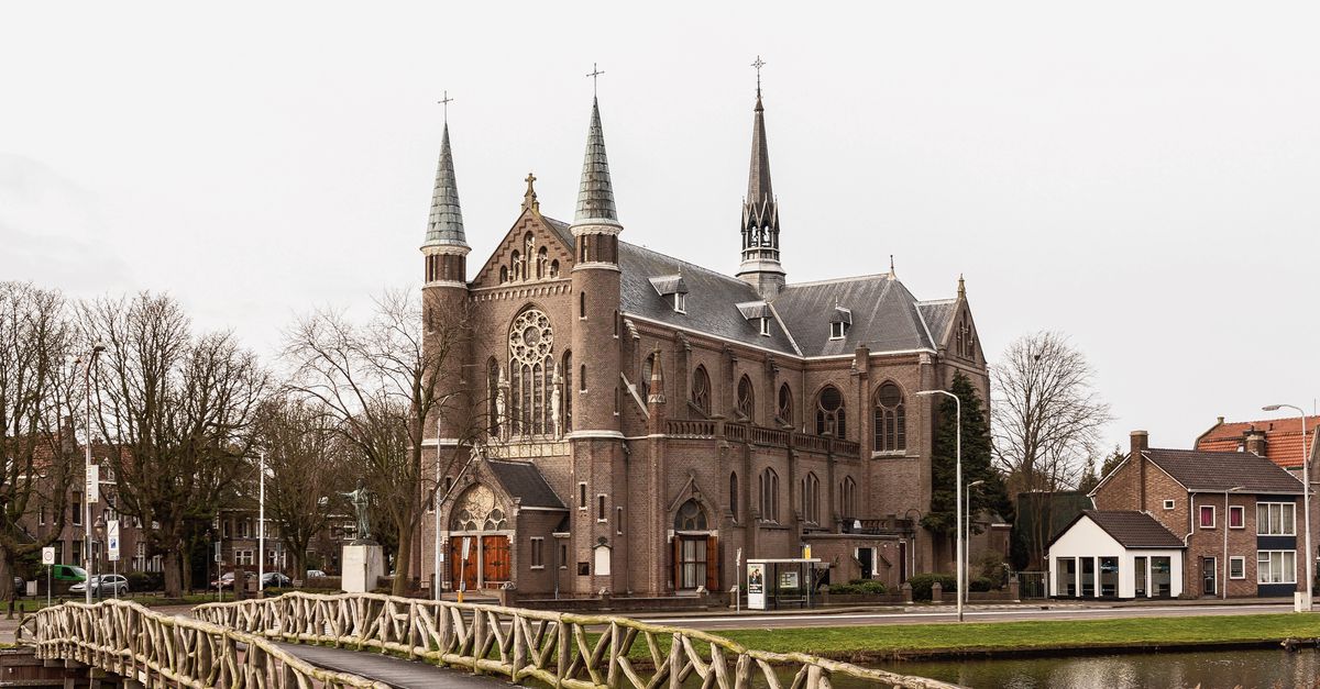 zitten Minder dan Impasse Het langzame uitsterven van de katholieke kerk in Nederland - NRC