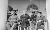 Conferentie van Teheran.  Josef Stalin, Franklin D. Roosevelt en Winston Churchill (vlnr). 