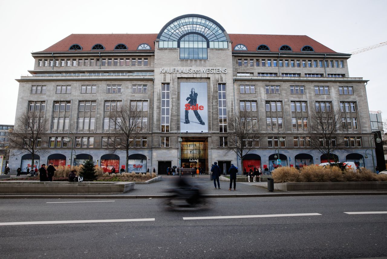 Iconisch Berlijns warenhuis KaDeWe vraagt bescherming tegen schuldeisers, heeft goede hoop op doorstart 