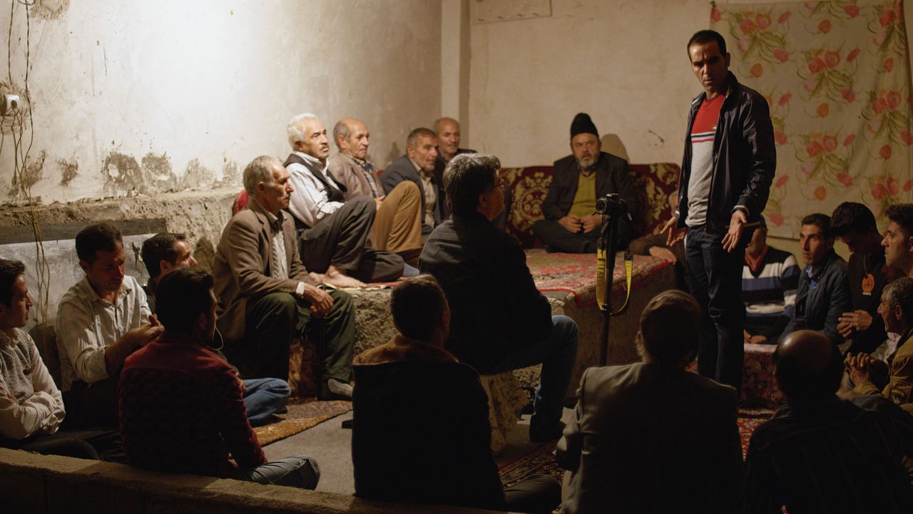 Gaat de Iraanse filmmaker Jafar Panahi de grens over? 