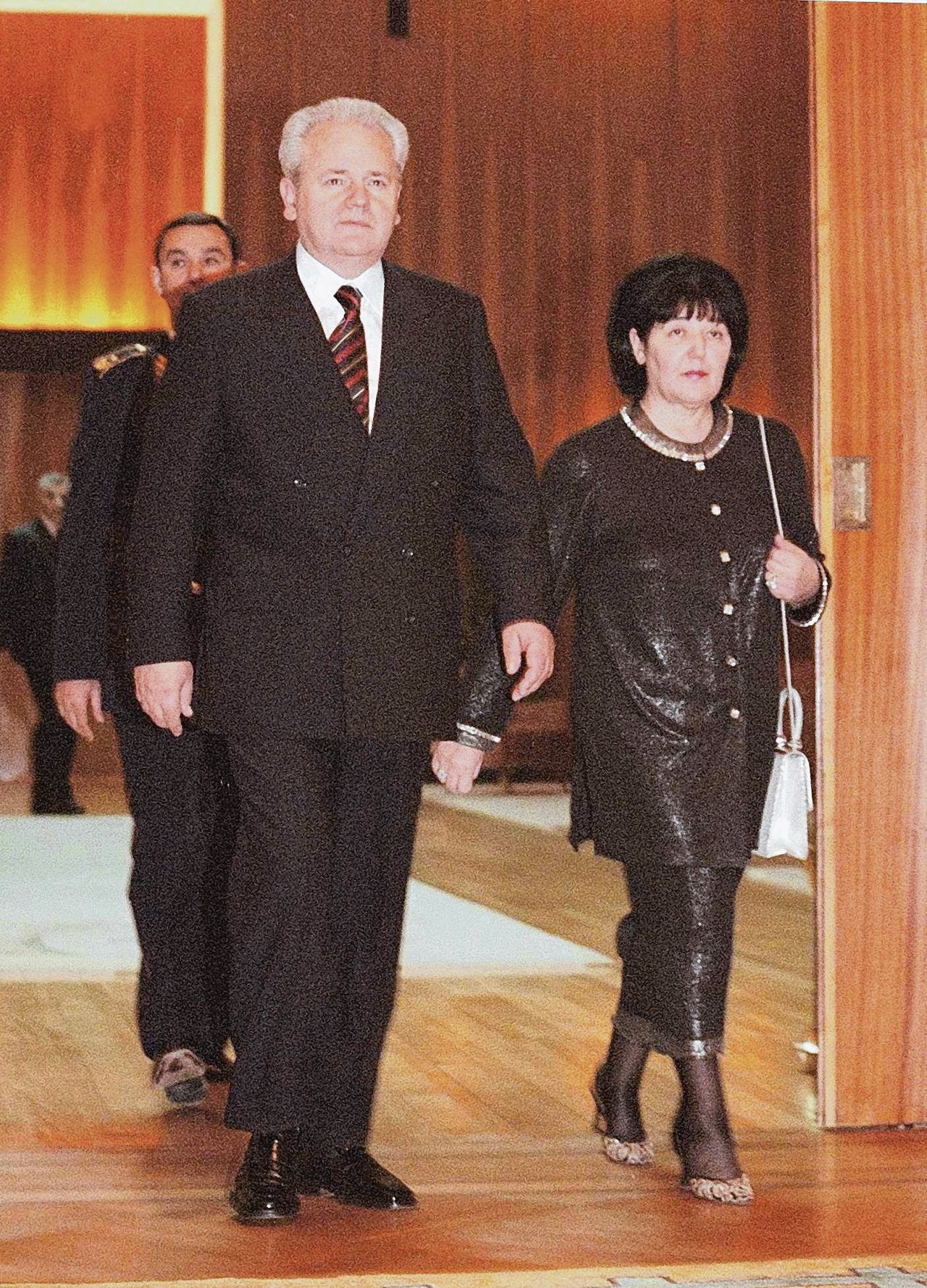 Milosevic leidde op de voorgrond, Markovic achter de schermen 