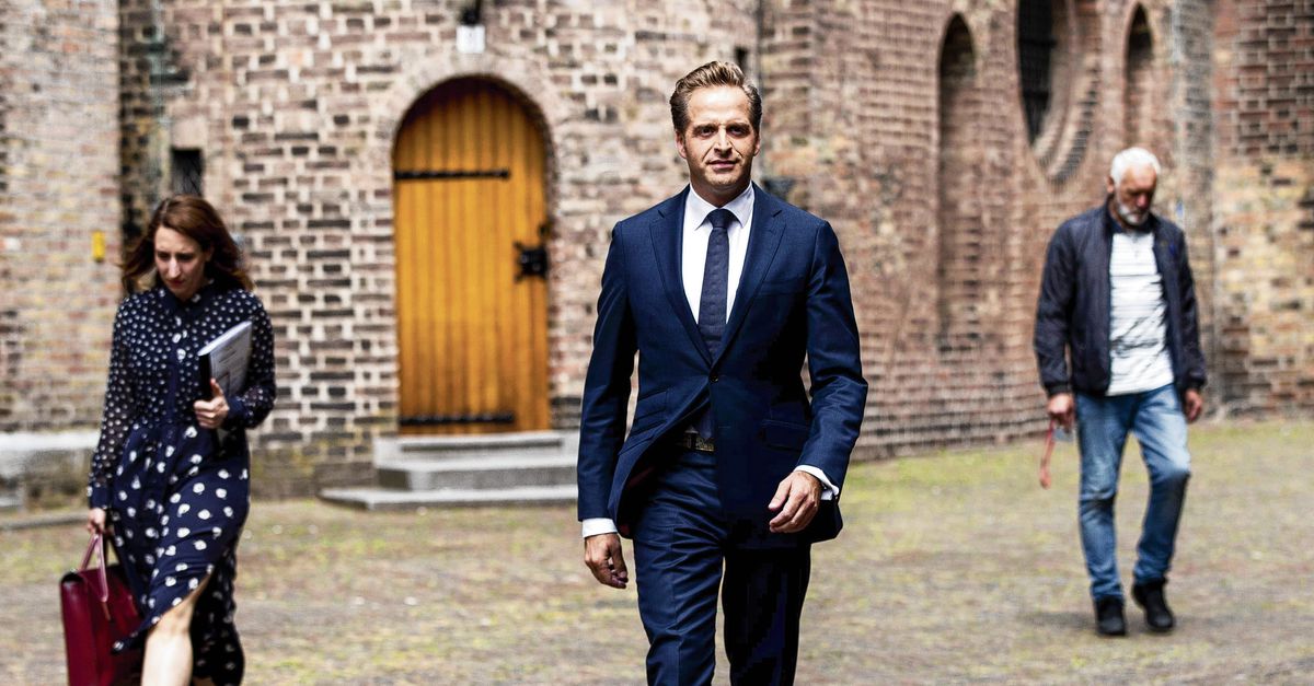 Hugo de Jonge: breedsprakige man met een actieplan - NRC