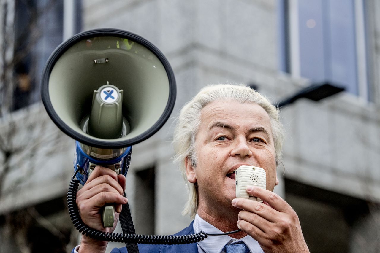 PVV demonstreert in Rotterdam: ‘We zijn niet bang voor de islam’ 