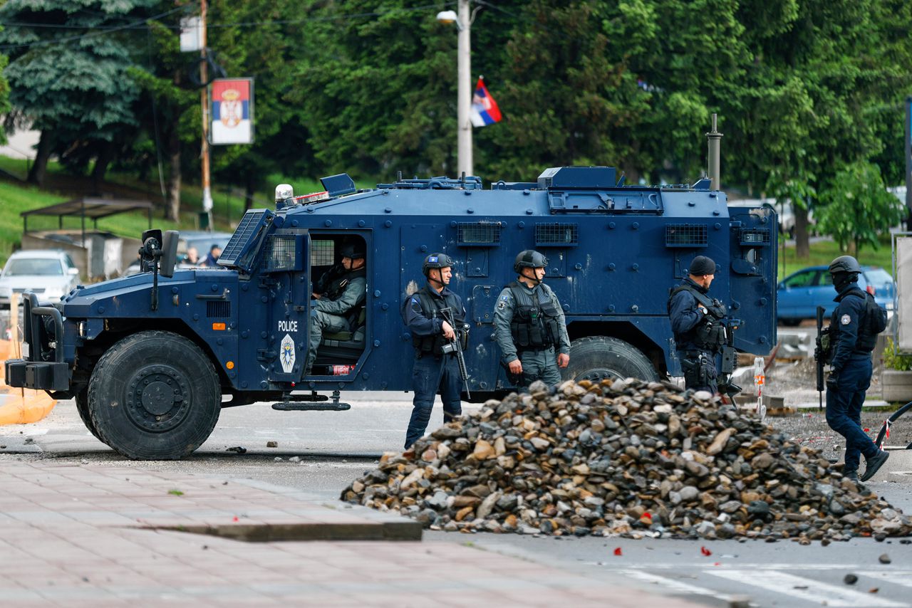 Politie in Kosovo, waar etnische Serven vrijdag met de politie botsten.