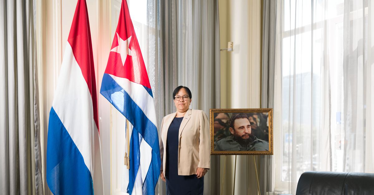 Cubaanse ambassadeur: ‘Er gaan mensen dood door toedoen van de Amerikanen’
