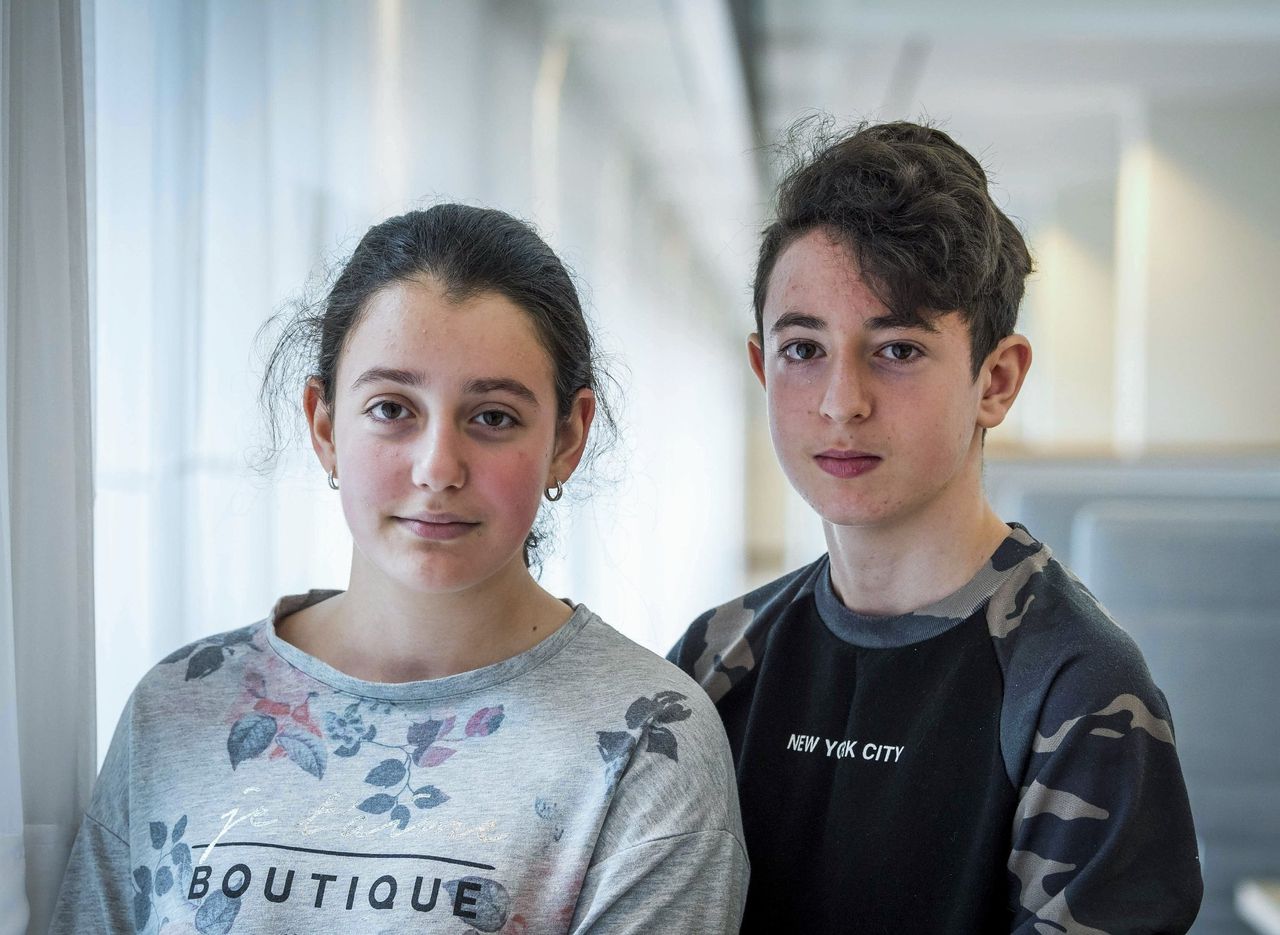 De tieners Howick en Lili die zaterdag uitgezet zouden worden naar Armenië, maar de nacht voor hun uitzetting wegliepen.