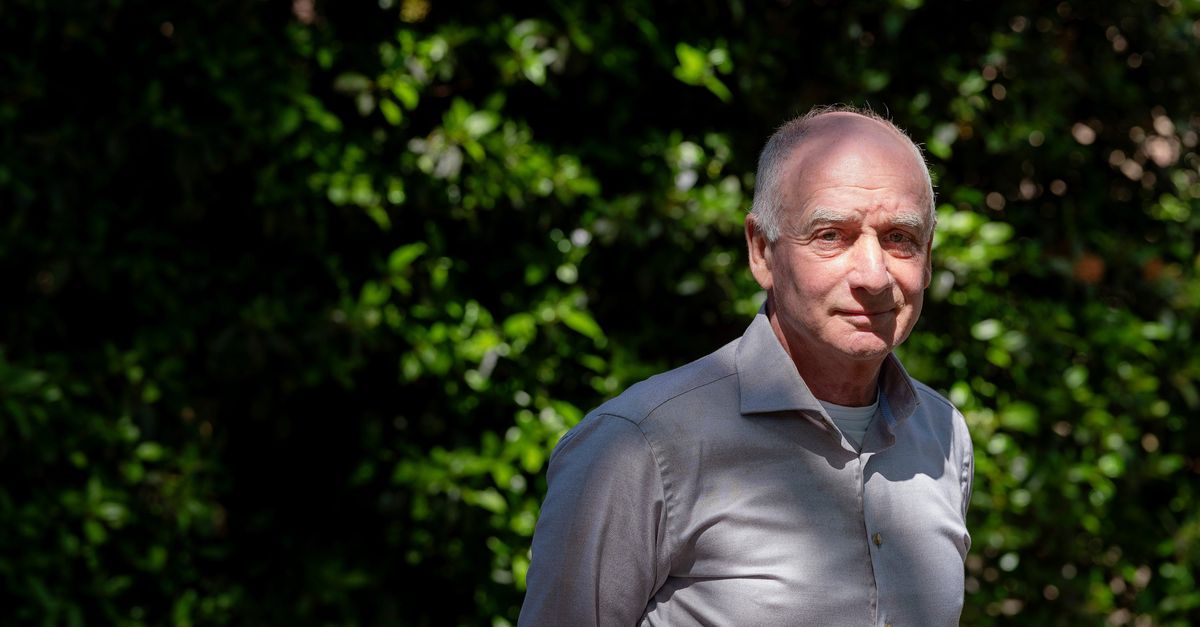Epidemioloog Roel Coutinho: 'Ik dacht: ah, net als sars, dit zal wel meevallen' - NRC