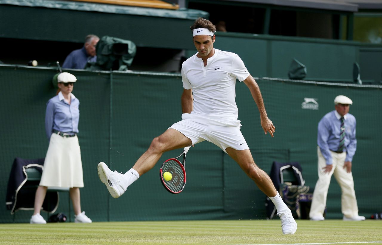 Kijken Federer maakt fenomenaal punt op Wimbledon NRC