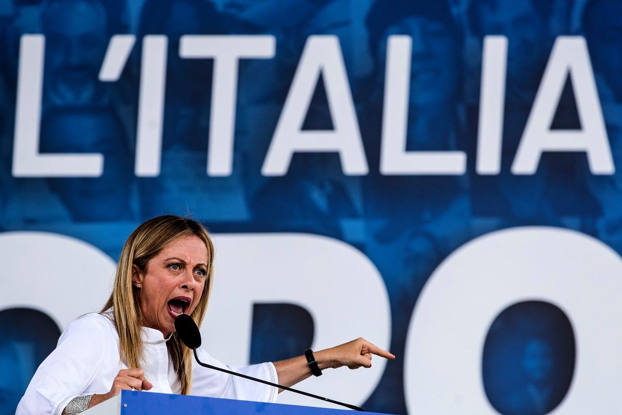 Fel maar coherent verdedigt Giorgia Meloni de ‘Italiaanse identiteit’ 