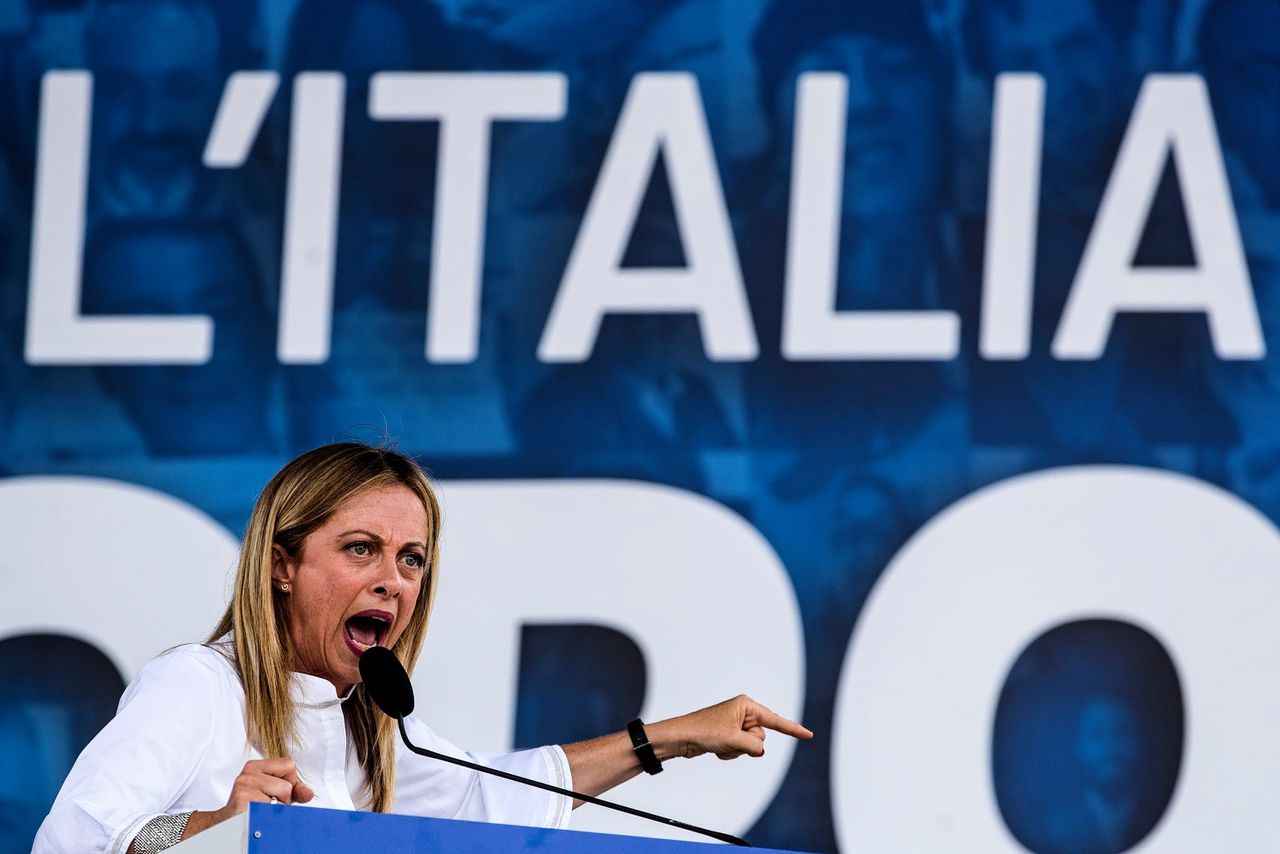 Fel maar coherent verdedigt Giorgia Meloni de 'Italiaanse ...