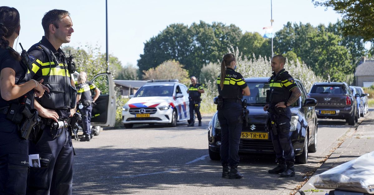 Ook na twee arrestaties voor de bekladdingen blijft het onrustig in Engelen. ‘Als een azc-tegenstander het al heeft gedaan, is het de schuld van de overheid’