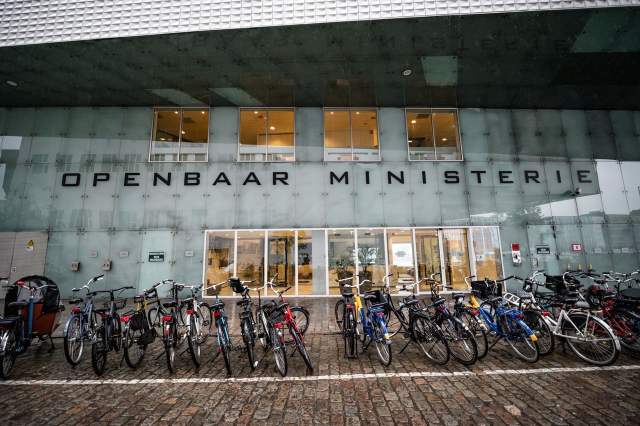 Digitale werkomgeving OM inderdaad gehackt, onderzoek moet uitwijzen welke informatie is gestolen