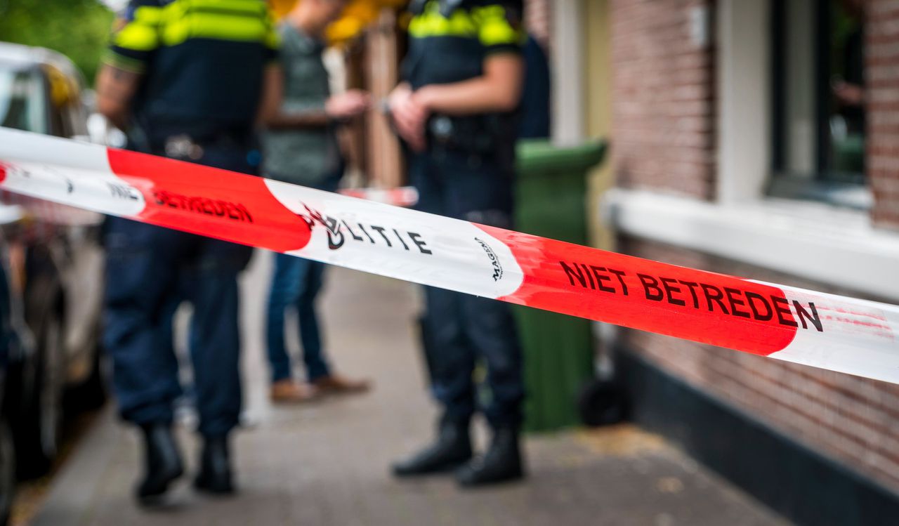 Het politiebureau in Horst. Vijf agenten van de eenheid Horst/Peel aan de Maas worden ontslagen.