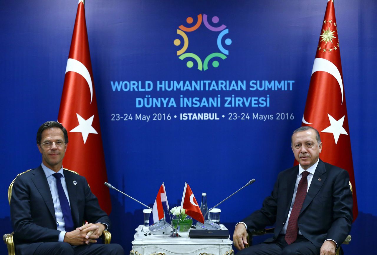Diplomatieke rel komt Rutte en Erdogan niet slecht uit 