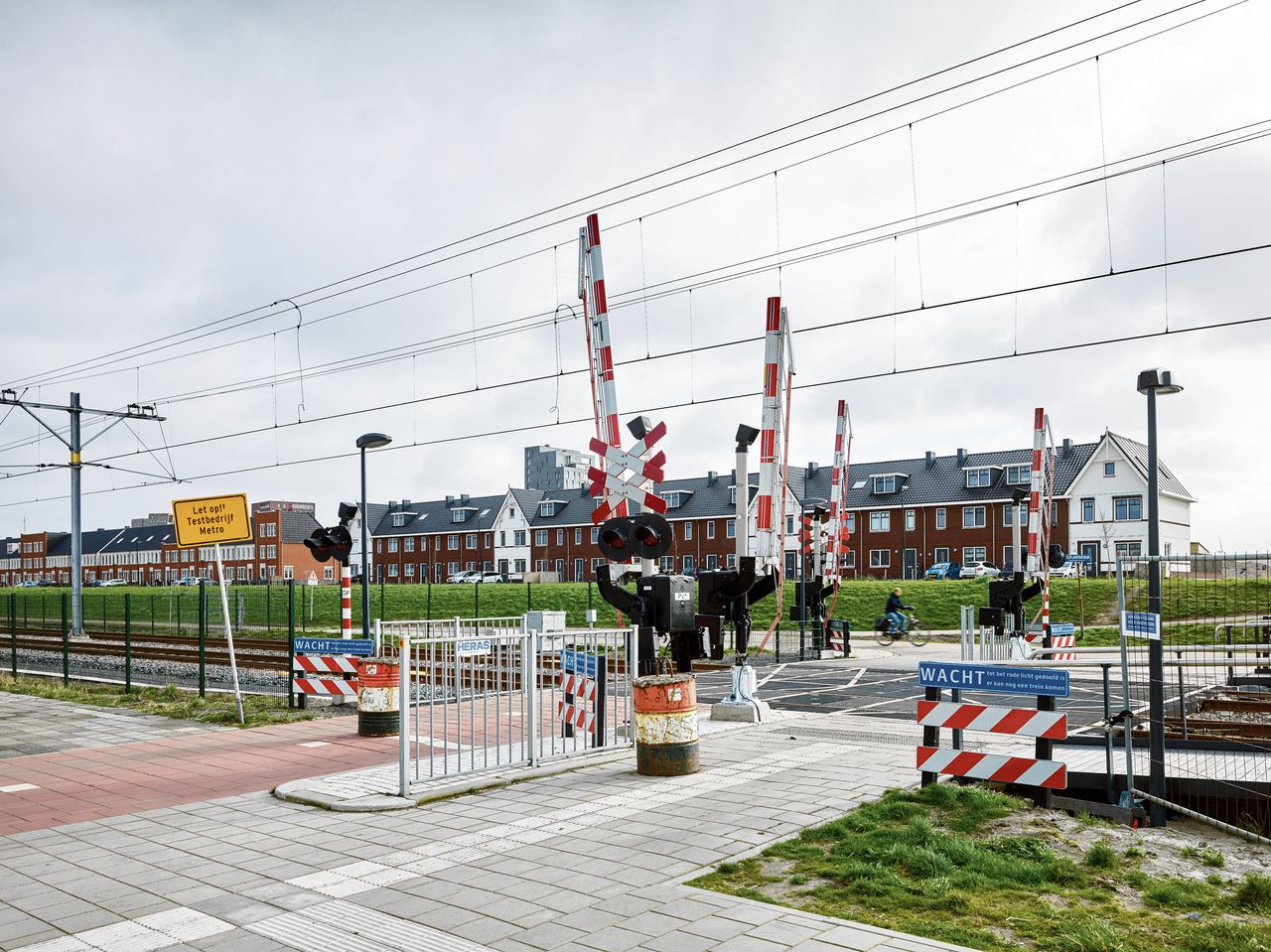 De Hoekse Lijn in aanleg in 2019. Het project is al vertraagd en over budget, maar nog niet voltooid.