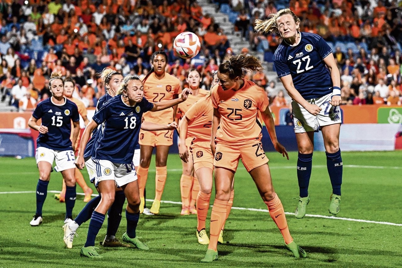 Nederland oefende afgelopen vrijdag in Zwolle tegen Schotland (2-1).