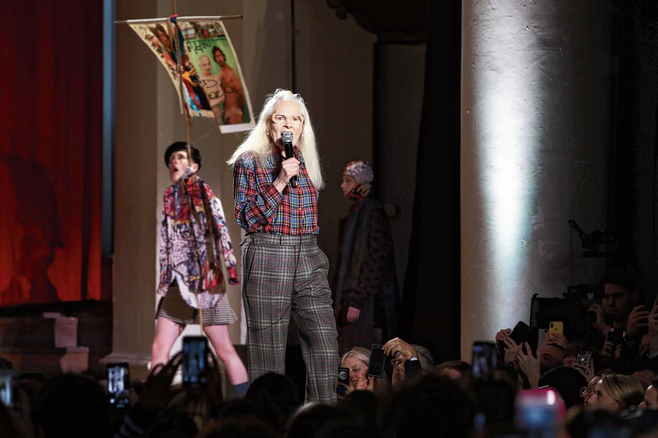 Vivienne Westwood vorige maand op de modeweek in Londen, bij de presentatie van haar nieuwe collectie.