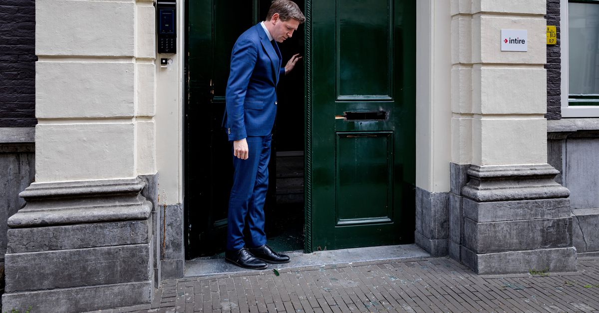Aanslag op D66-kantoor onderstreept: geweld is aan de orde van de dag