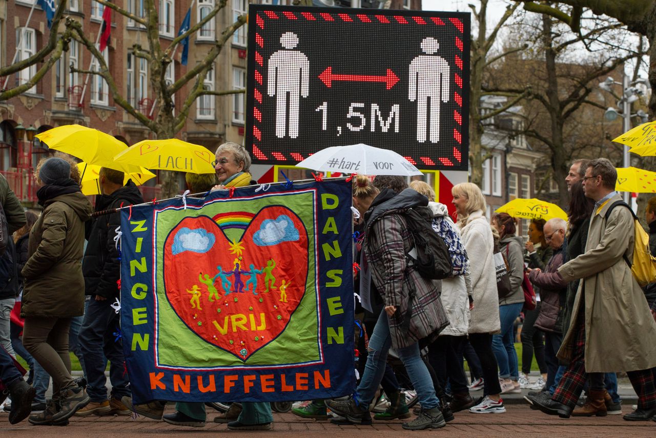 Demonstranten zondag in Amsterdam.