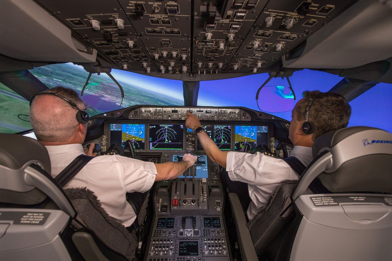 Qantas is met de proefvlucht New York-Sydney ook de eerste maatschappij die met wetenschappers onderzoekt wat het betekent om bijna twintig uur in een vliegtuig te zitten.