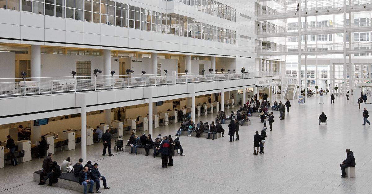 Veel meer aanvragen van ‘schijnouders’, aanpak kabinet komt nog niet van de grond