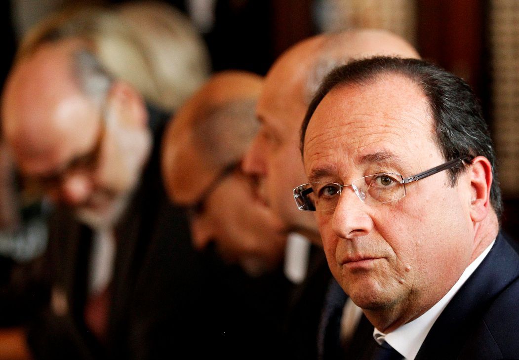 De krimp van de Franse economie is slecht nieuws voor de toch al impopulaire Franse president François Hollande.