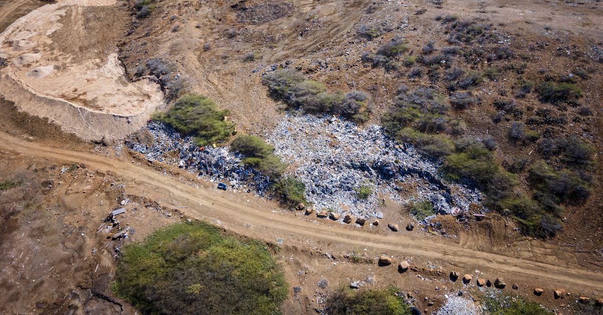 ‘Hoe vaak moet het nog misgaan?’ Ombudsman eist ingrijpen bij vuilstort Bonaire