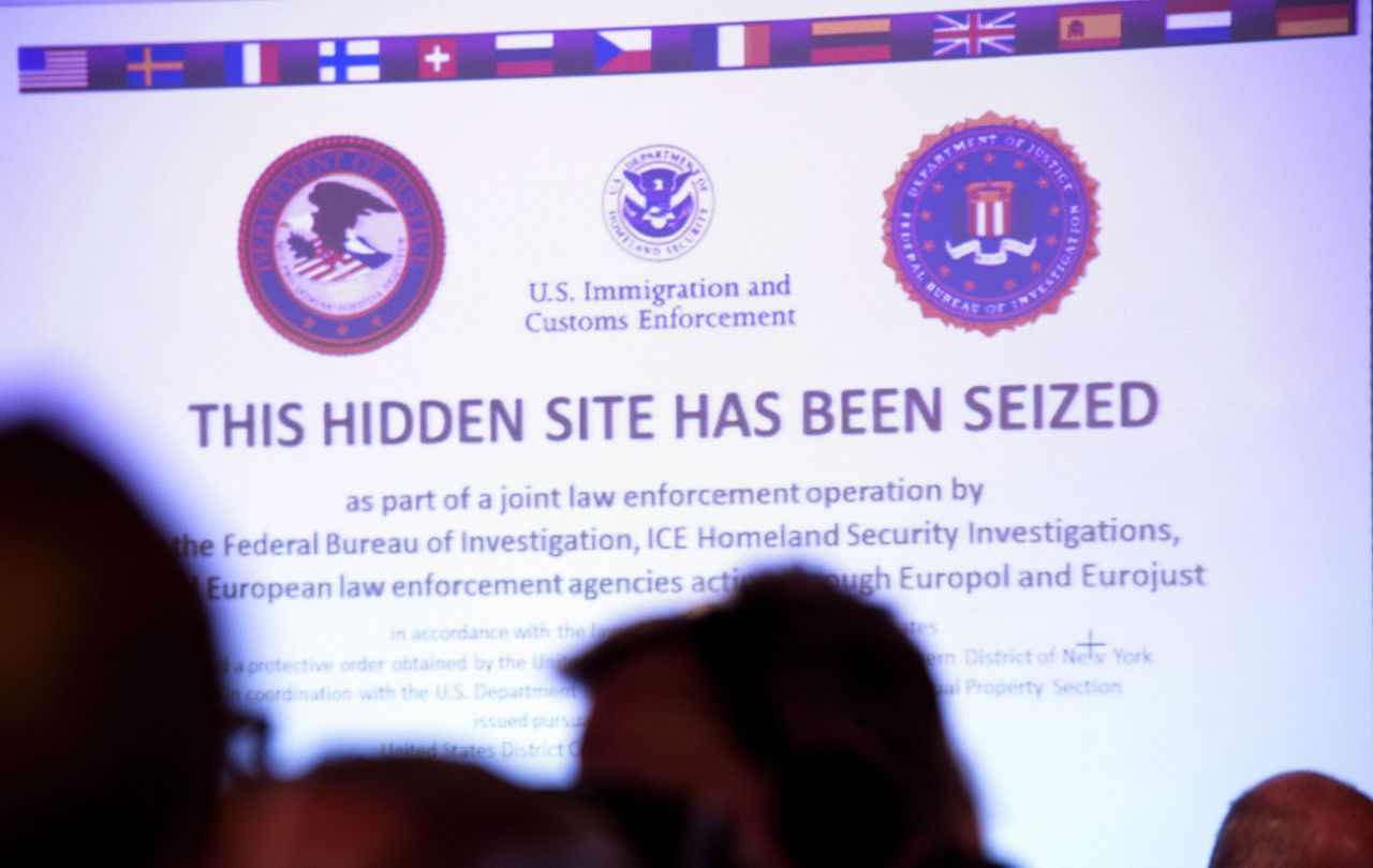 De strijd tussen cybercriminelen en digitale rechercheurs lijkt voorlopig nog zonder duidelijke winnaar. Foto Boris Roessler/EPA