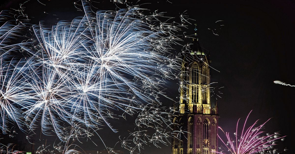 Overal In Nederland Worstelen Gemeenten Met Vuurwerk Nrc