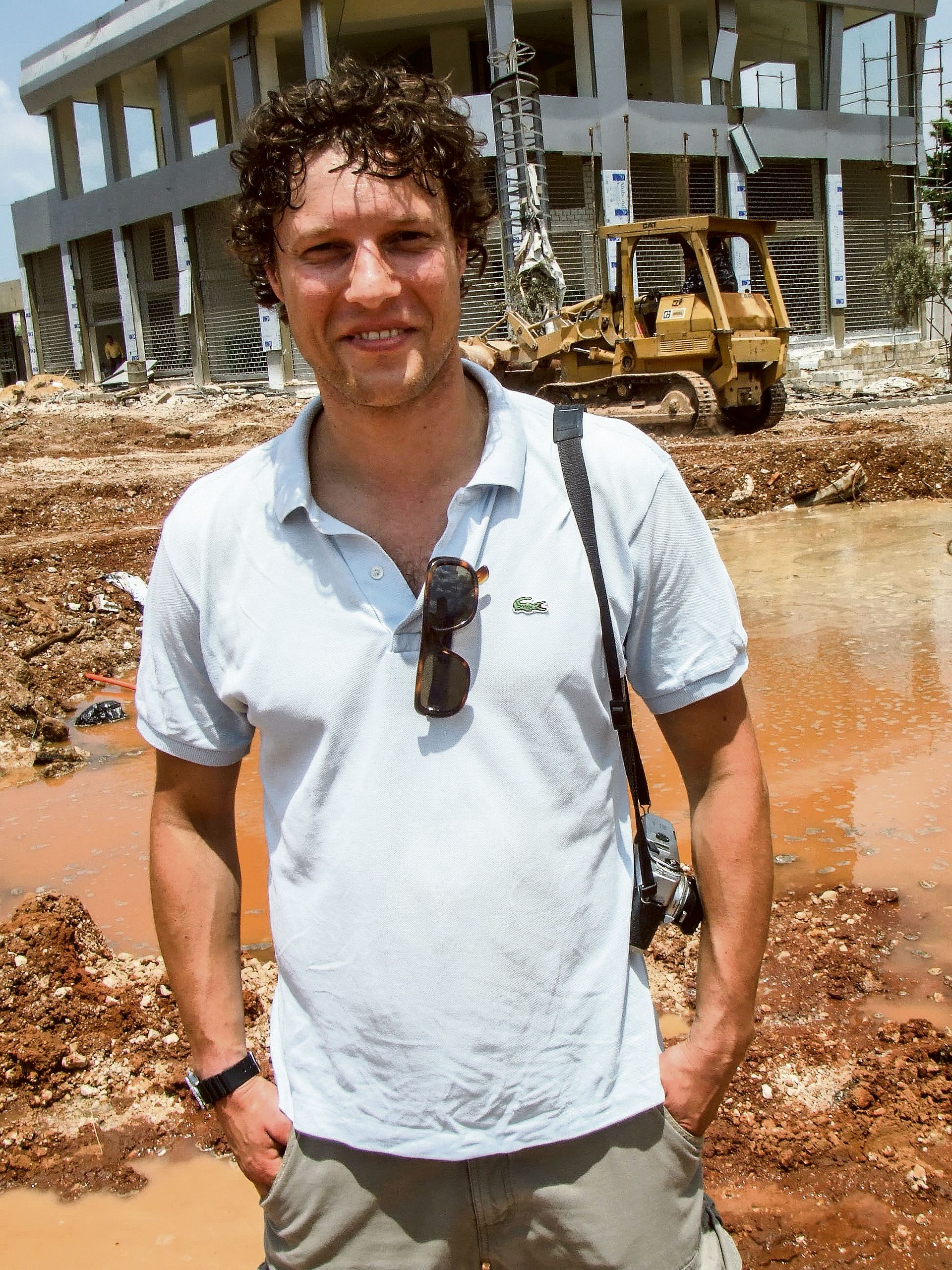 Nederlandse fotograaf Jeroen Oerlemans doodgeschoten op reportage in