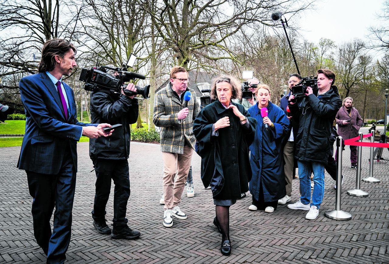 Coalition: still looking for unity