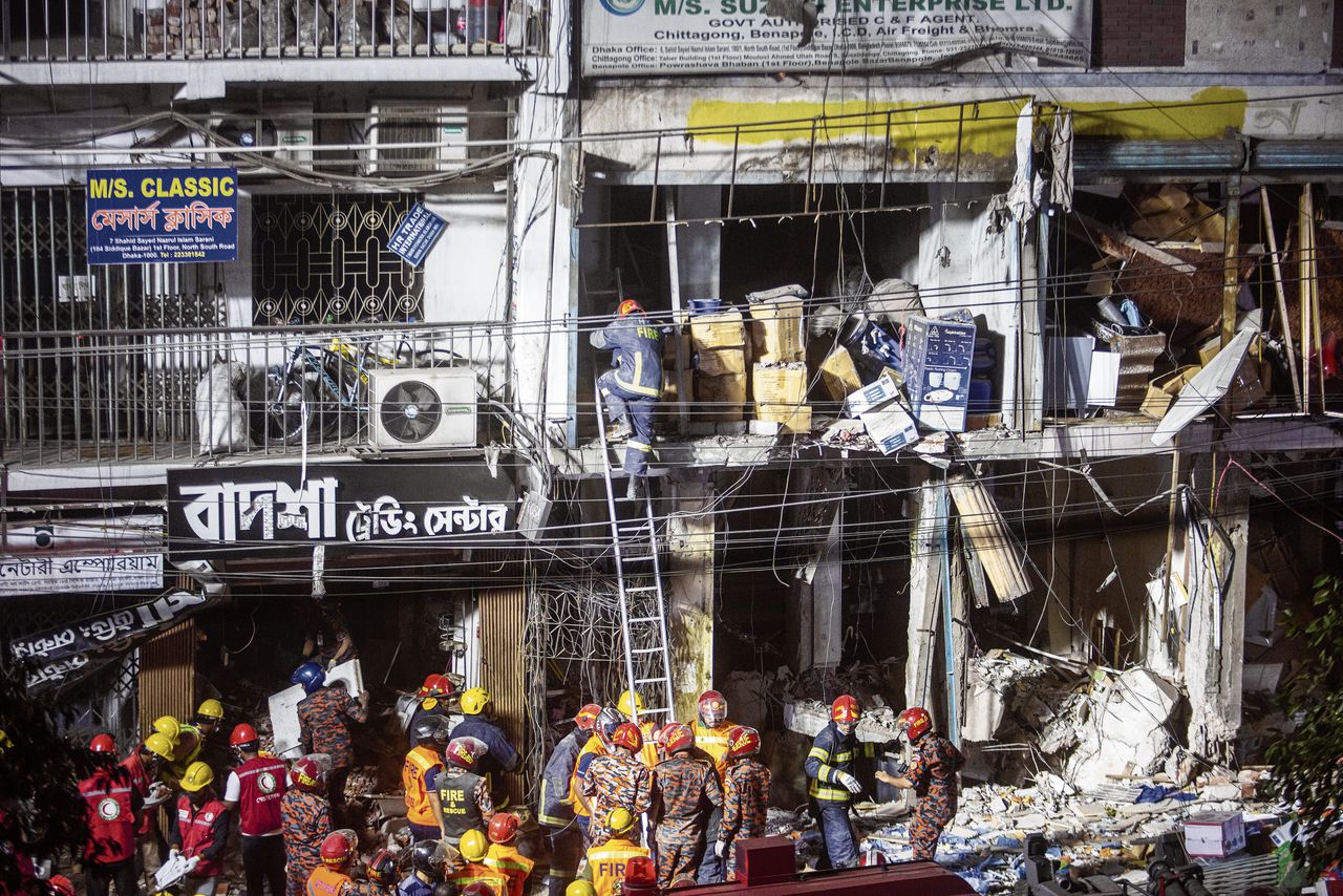 Minstens 15 doden na explosie op drukke markt in Bangladesh 