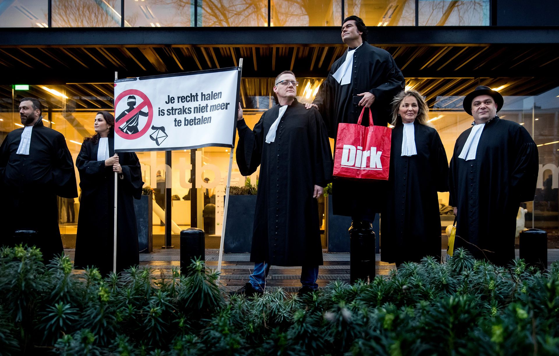 Ruim 36 miljoen euro extra voor sociaal advocaten NRC